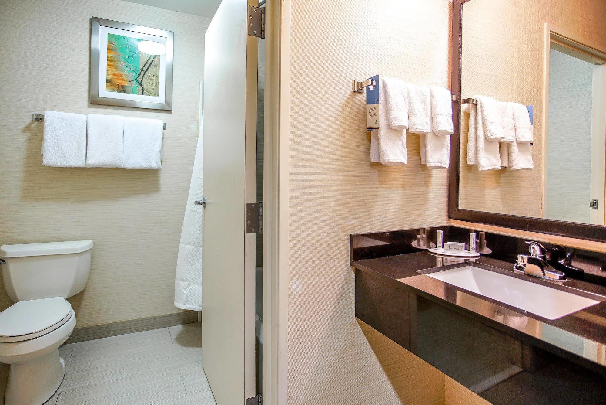 Fairfield Inn Tallahassee North/I-10 Экстерьер фото